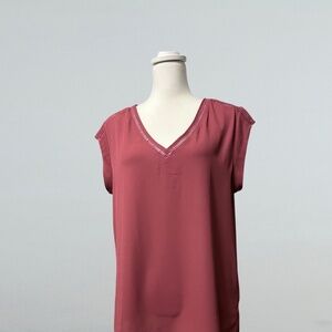 NWT. DR2 by Daniel Rainn for Nordstrom Rack short sleeve Tunic. Color, Mulberry